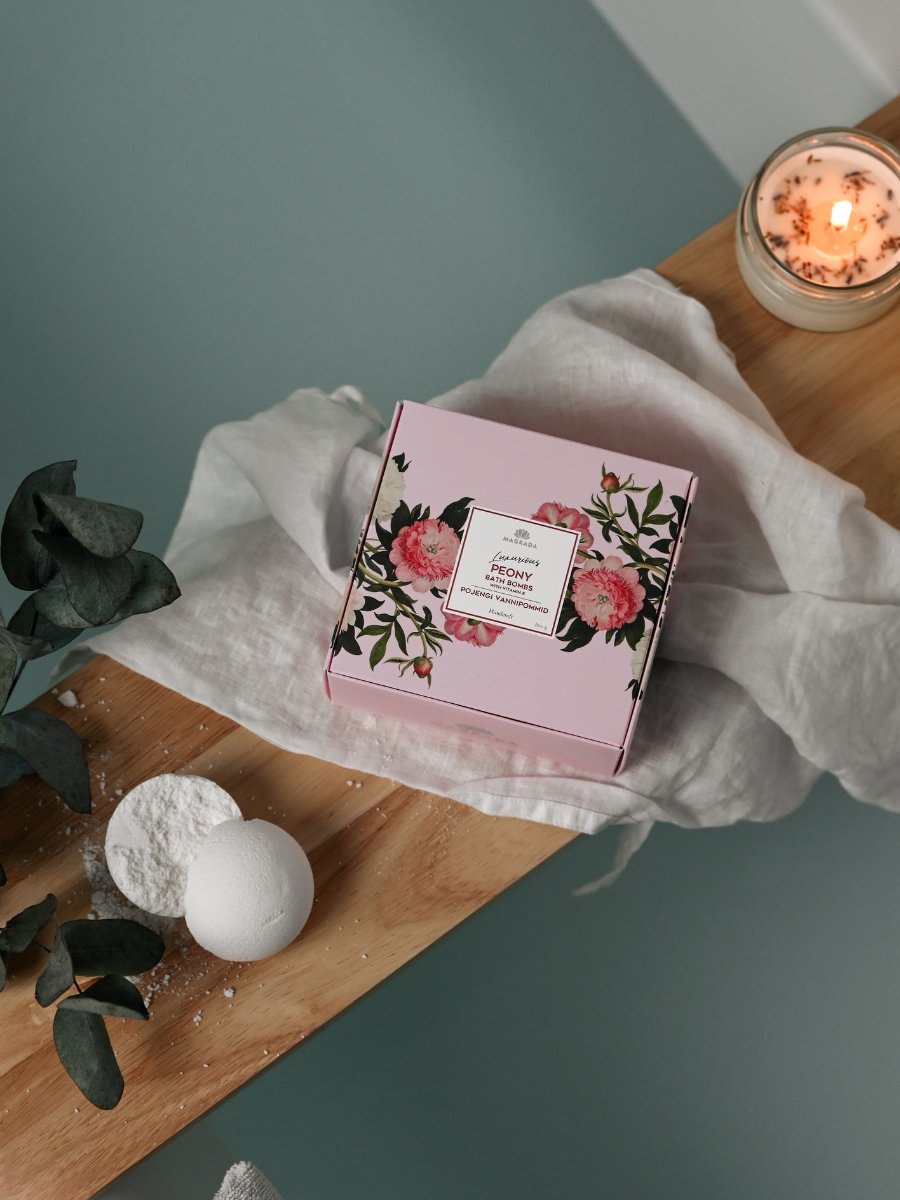 Ylellinen pionikylpypommi E-vitamiinilla - 4 pommin setti