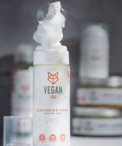 Puhdistusvaahto rasvaiselle ja sekaiholle 200 ml