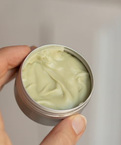 Kermainen deodorantti Saarenmaan yrteillä, 50ml